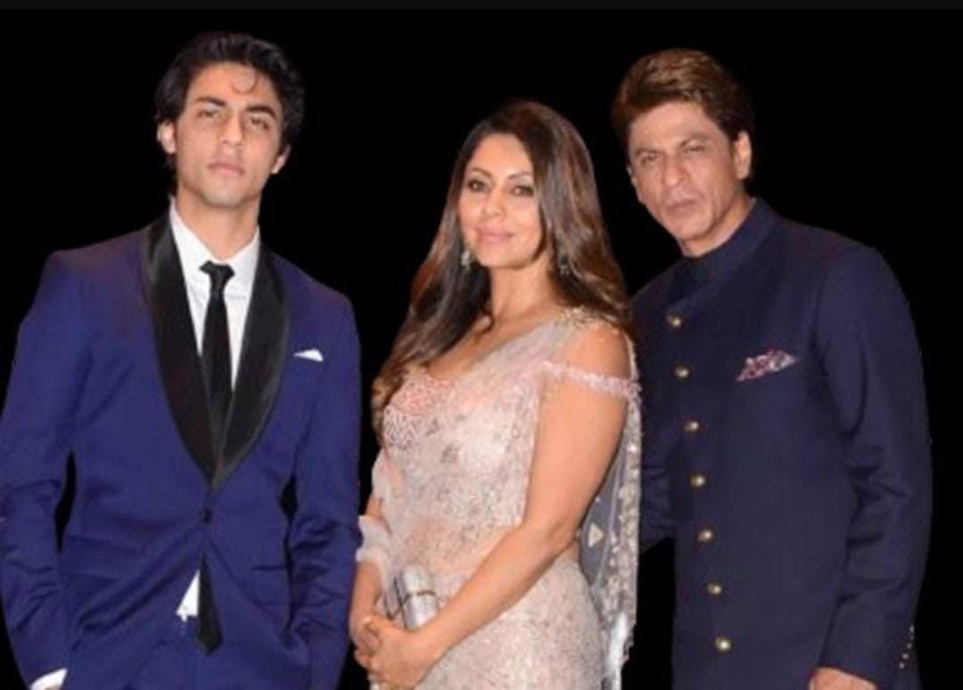 bollywood update-shah rukh khan family