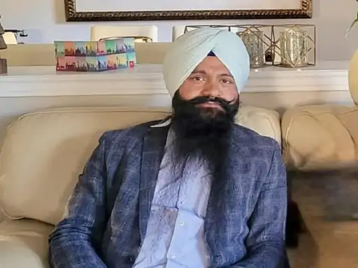 ਕਾਰੋਬਾਰ