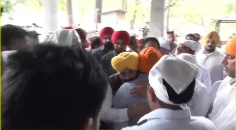 ਗੁਰਦਾਸ ਮਾਨ