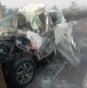 ਇਨੋਵਾ ਕਾਰ